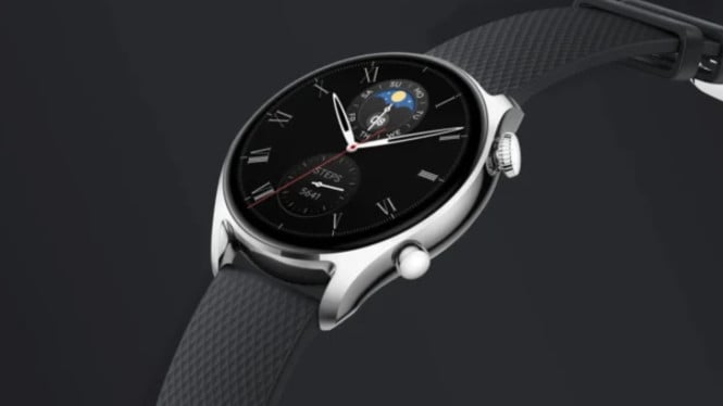 Smartwatch dengan Deteksi Jatuh
