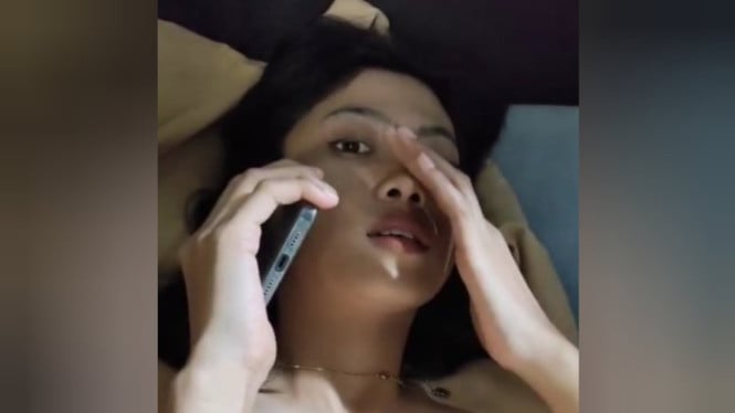 Link Video Jubir Tambang Morowali dengan WNA China, Durasi 7 Menit 55 Detik Bikin Netizen Penasaran!