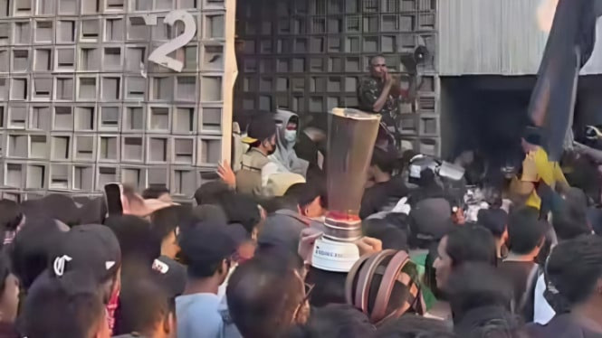 Barang Hasil Jarahan