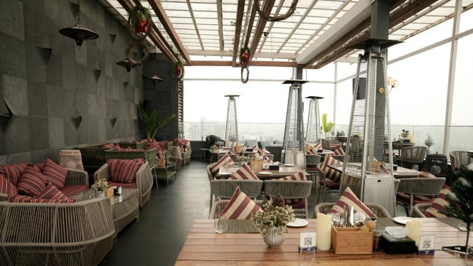 Rooftop Bar Jakarta