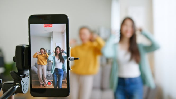 Izin TikTok Dibekukan