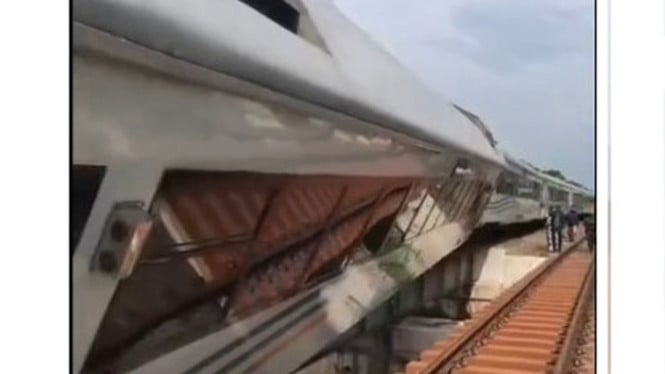 Insiden KA Purwojaya di Bekasi: Rel Rusak atau Masalah Teknis? Ini Faktanya