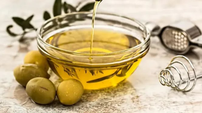 Jangan Tertipu Rasa Gurihnya! Ini Cara Deteksi Minyak Babi dalam Makanan