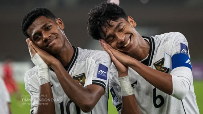 Fadly Alberto dan Evandra Florasta