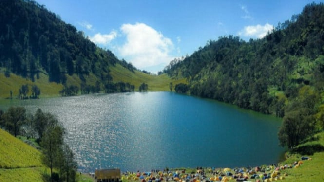 Saat Gunung Meletus dan Mereka Sedang di Ranu Kumbolo: Kisah Nyata 187 Pendaki Semeru