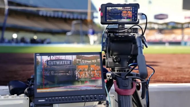 Shot on iPhone Muncul di Final MLS, Apple Resmi Masuk Dunia Broadcast!