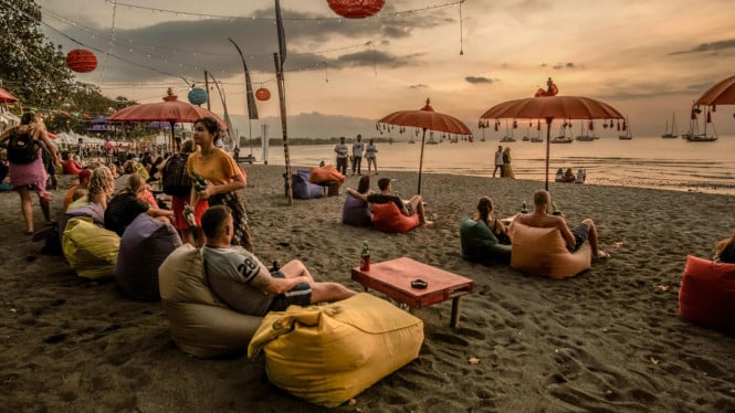 Asisten Digital untuk Traveling? Ini Daftar Aplikasi AI Terbaik Versi Ahli 2025