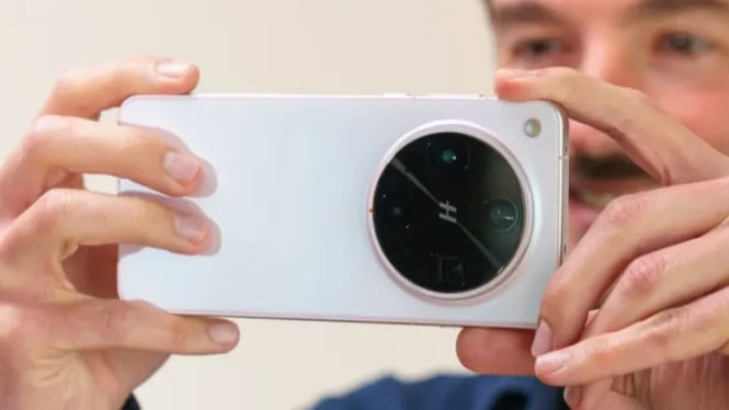 OPPO Find X9 Ultra Bocor: Dua Kamera 200MP & Zoom 10x, Siap Guncang Dunia Fotografi!