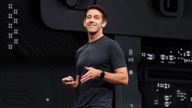 John Ternus Melesat Jadi Kandidat Kuat CEO Apple Gantikan Tim Cook