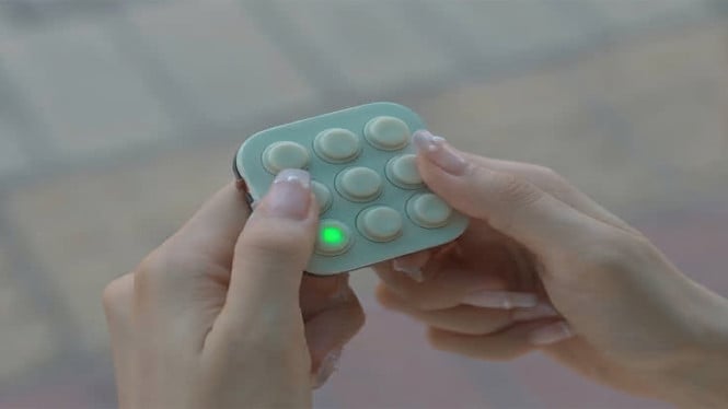 Lelah 'Doom Scrolling'? Coba BrainBlink: Konsol Latihan Otak 60 Detik