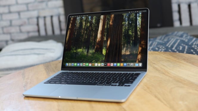 Diskon Gila! MacBook Air M4 di Best Buy, Mulai Rp3 Jutaan