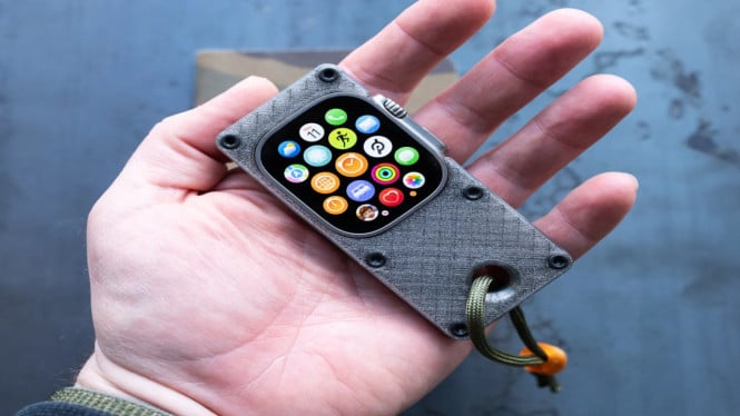 Transformasi Apple Watch: Casing miniphone Ubah Jadi Perangkat Genggam