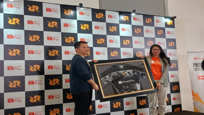 Kolaborasi Fantastis: ShopeePay Resmi Jadi Sponsor RRQ Hingga 2026