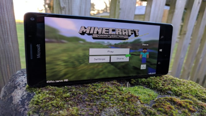 Pilih Mana? Minecraft HP atau PC, Ini Analisis Lengkap Fiturnya