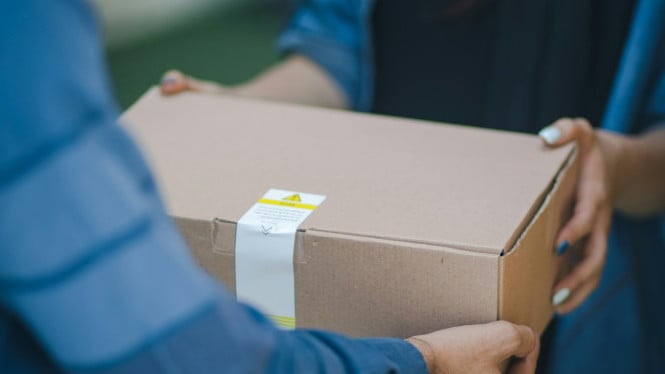 Ilustrasi pengiriman barang