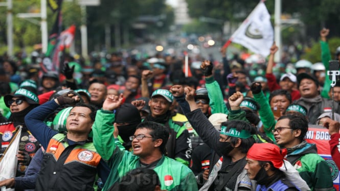Bonus Hari Raya Ojol 2026 Stagnan, Celios: Siap-siap Protes
