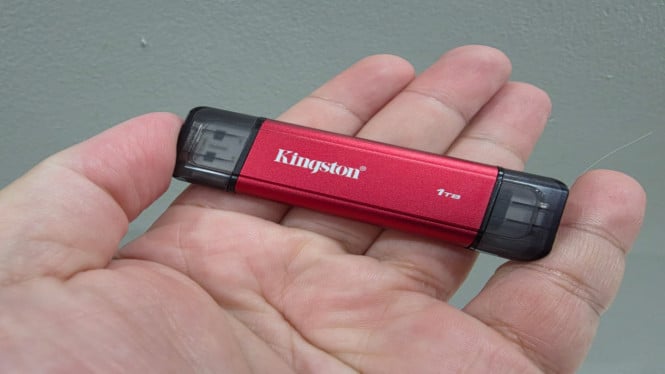 Lupakan Kabel! Mengapa Kingston Dual Portable SSD Wajib Dimiliki Kreator