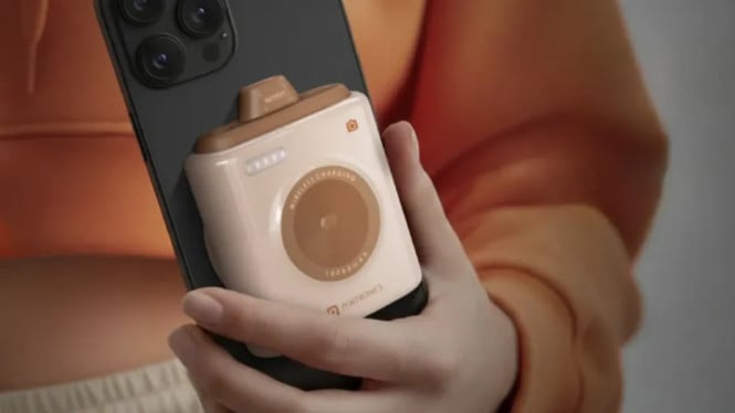 Power Bank Sekecil Telapak Tangan! Moji 10 Bisa Cas Nirkabel 15W & Isi Cepat 20W