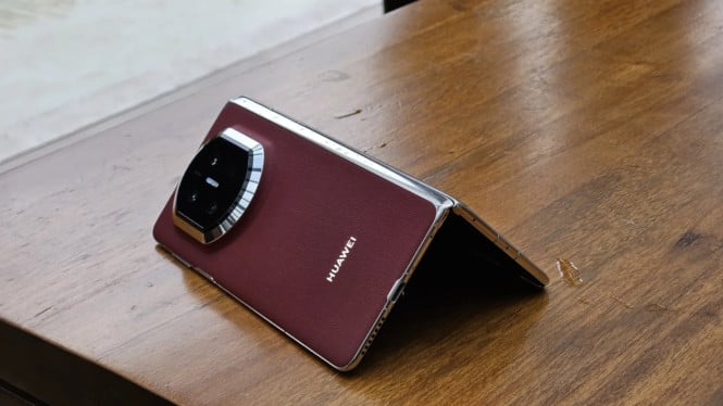 Spesifikasi Huawei Mate X7: HP Lipat Tipis Siap Masuk Indonesia