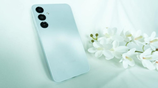 Samsung Pimpin Pasar Smartphone Eropa 2025, Apple Rekor!