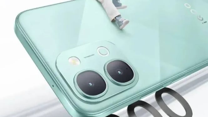 iQOO Z11x Hadir dengan Baterai 7.200mAh & Chip D7400 Turbo!