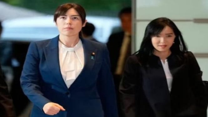 Menteri Minta Maaf karena Telat 5 Menit