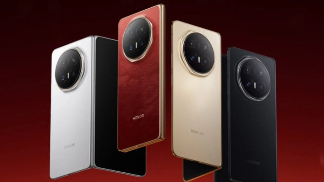 Honor Magic V6 Diuji Pakai Pull Up di Acara Peluncuran, Engselnya Ternyata Sekuat Ini!