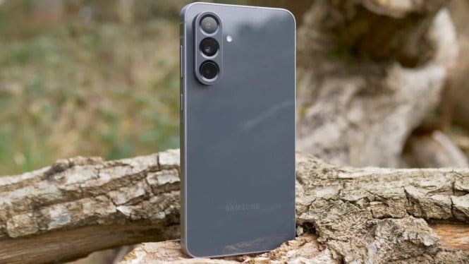 Bocoran Samsung Galaxy A57 5G: Desain Tipis dan Android 16