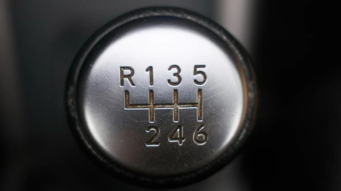 Logitech G RS H-Shifter Rilis: Sim Racing Kini Makin Nyata