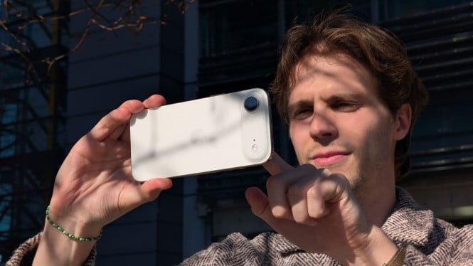 Review iPhone Air: Desain Tipis Mewah tapi Penuh Kompromi?