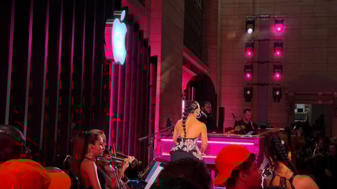 HUT ke-50 Apple: Konser Paul McCartney & Sejarah Mac di Apple Park