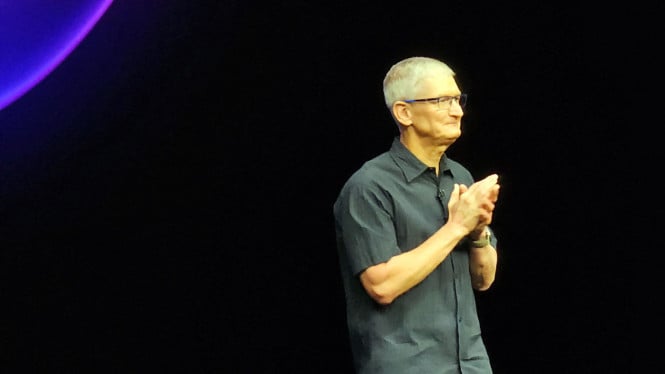 Strategi Tim Cook Apple: Berdialog dengan Donald Trump