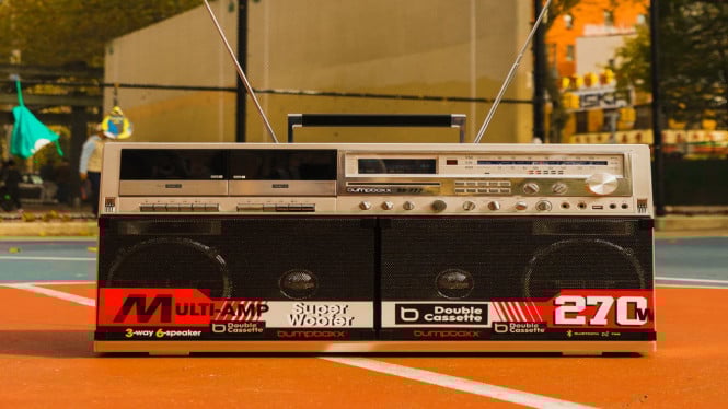 Bumpboxx BB-777: Boombox Retro 270W dengan Fitur Modern