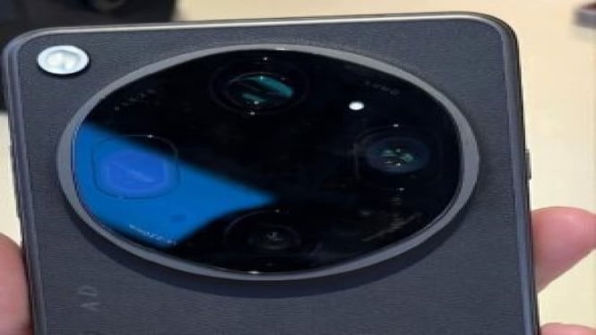 Oppo Find X9 Ultra Bocor: Baterai 7.050mAh & Kamera 200MP