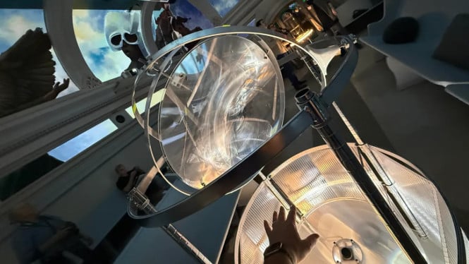 Ministry of Awe Philadelphia: Paduan Unik Seni dan AI