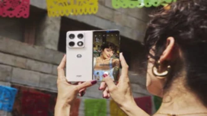 Moto Razr Fold Segera Rilis: Bocoran Harga & Spesifikasi Gahar
