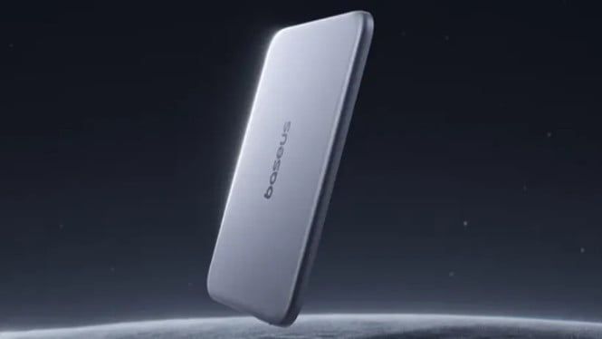 Hanya 6,9 mm! Powerbank Baseus Ini Tipis Banget tapi Isi Daya Cepat 22.5W