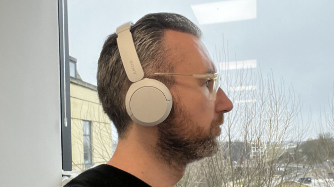 Promo Sony WH-CH520: Headphone Wireless Cuma $38 di Amazon