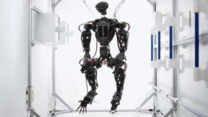Robot Luar Angkasa Helios Diluncurkan dengan 4 Lengan