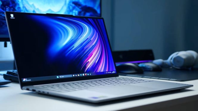 L‌enovo Yoga Pro 9i Aura Edition Turun Harga Jadi Rp26,7 Jutaan