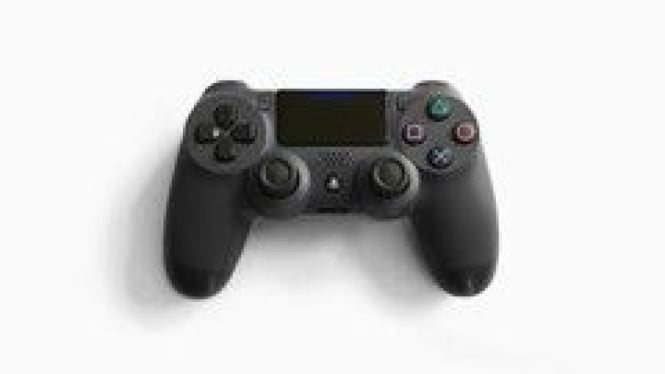 Emulator RPCS3 mendukung penggunaan controller konsol modern seperti DualShock 4 untuk memainkan game PS3 di PC