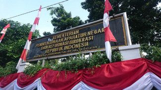 Kemenpan RB Ingatkan Pemda: Tdak Boleh Ada Pemberhentian Tenaga Non-ASN