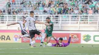 Paulo Victor Selamatkan Persebaya dari Rasa Malu di Kandang Sendiri 