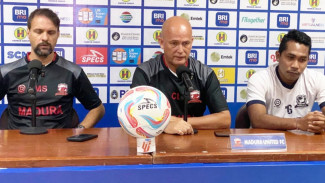 Bertandang ke Markas Barito Putera, Mauricio Souza Abaikan Rekor Pertemuan 