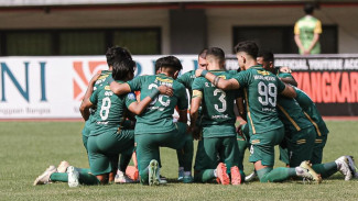 Mantra 3K Uston Nawawi Menangkan Persebaya, Bonek Full Senyum