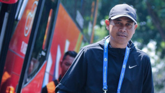 Arema FC Copot Joko Susilo, Waktunya Aji Santoso Merapat?