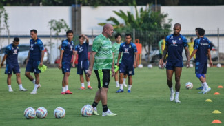 Persib Vs Barito Putera: Bojan Hodak Gengsi Jika Kalah di Hadapan Bobotoh
