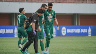 Nasib Sial Menimpa Persebaya, Dusan Stevanovic Absen Lawan Persija