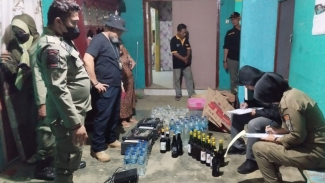 Satpol pp razia tempat hiburan malam di Tolangohula