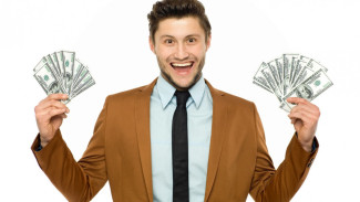 Angin Segar Finansial, 5 Zodiak yang Diprediksi Panen Cuan Hari Ini